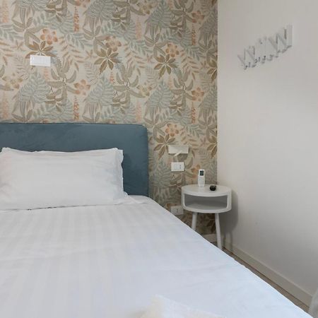 Italianway Apartment Милано Екстериор снимка