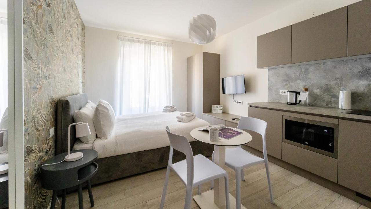 Italianway Apartment Милано Екстериор снимка