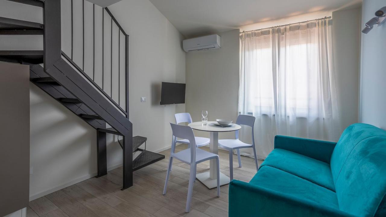 Italianway Apartment Милано Екстериор снимка