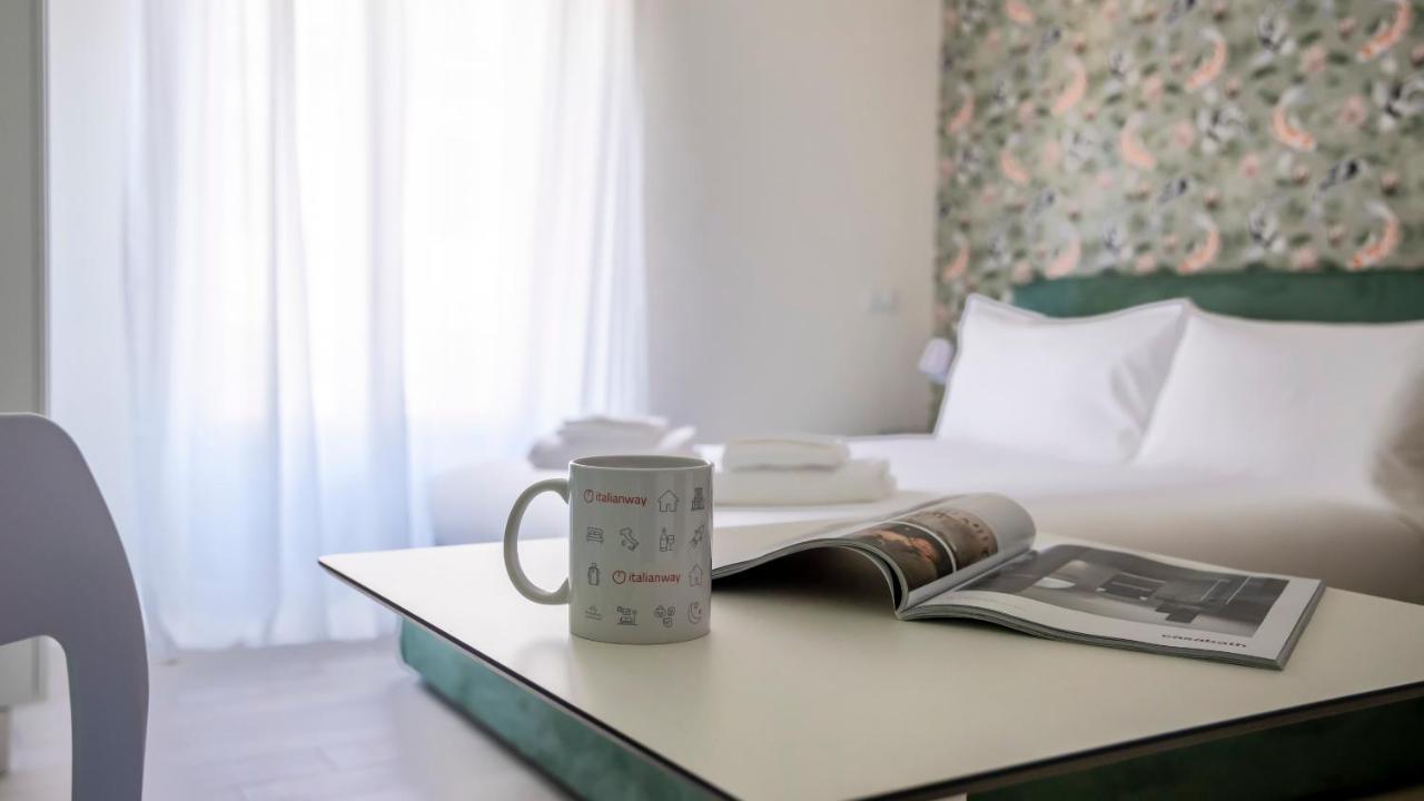 Italianway Apartment Милано Екстериор снимка
