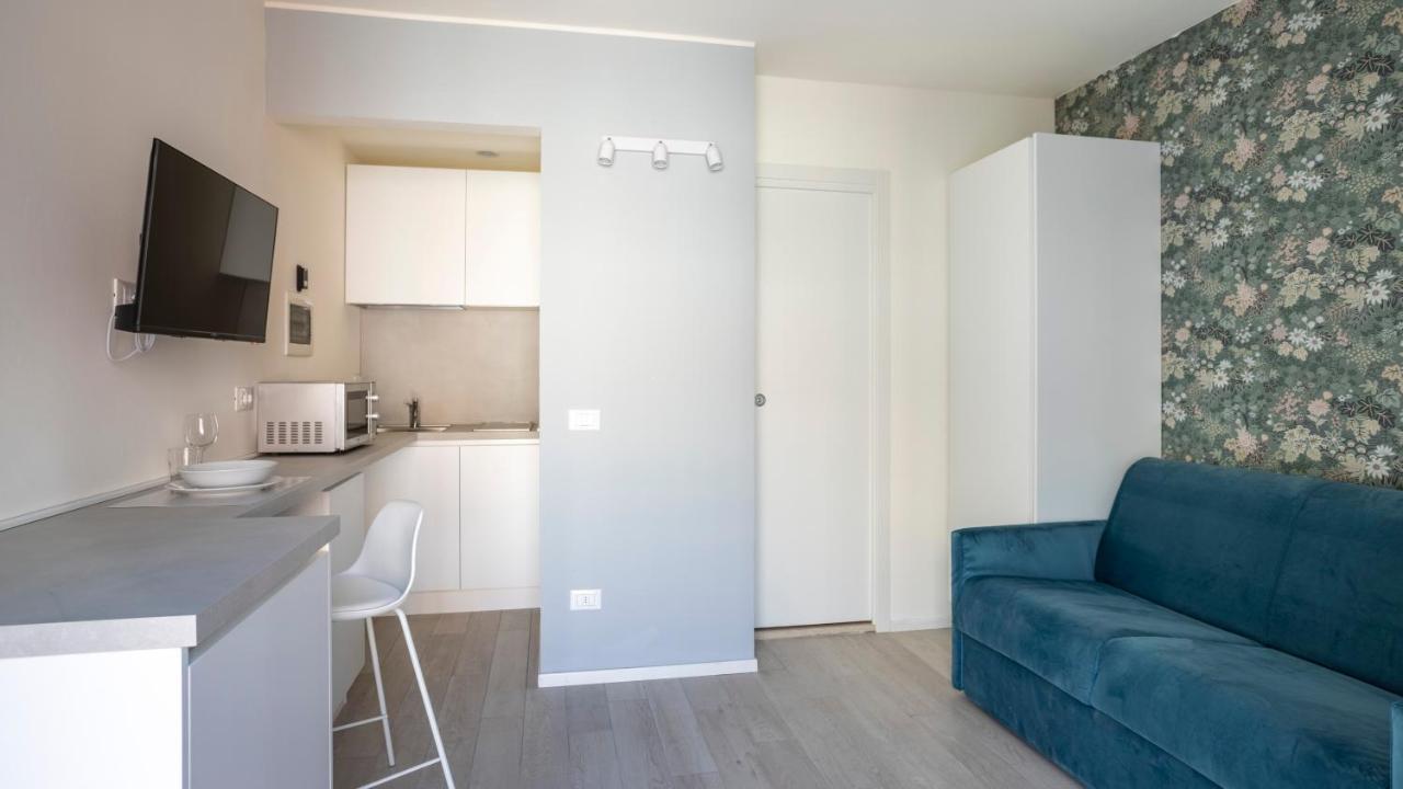 Italianway Apartment Милано Екстериор снимка