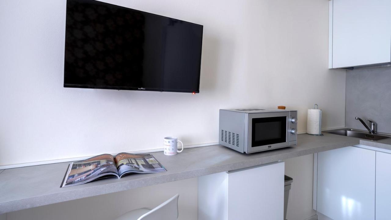 Italianway Apartment Милано Екстериор снимка