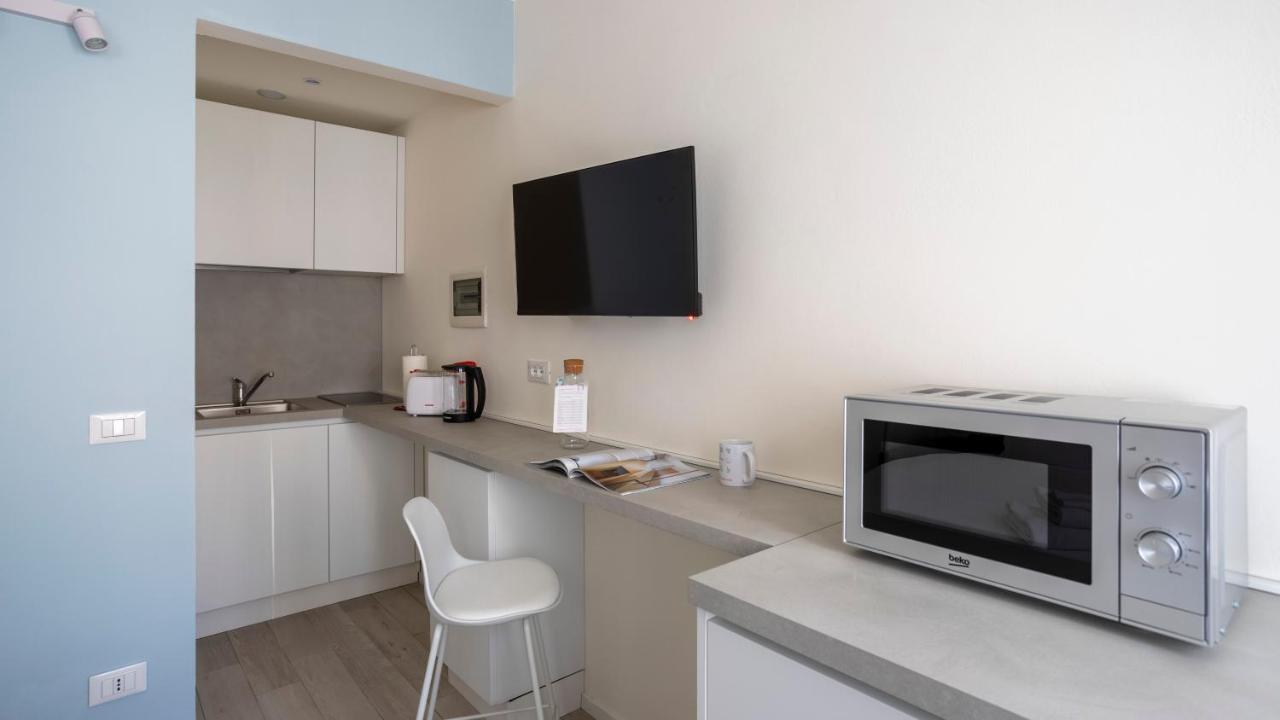 Italianway Apartment Милано Екстериор снимка