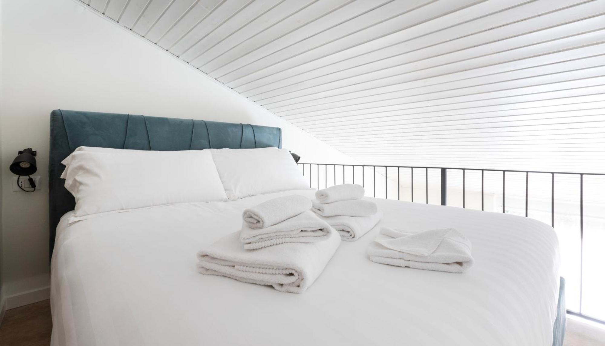 Italianway Apartment Милано Екстериор снимка