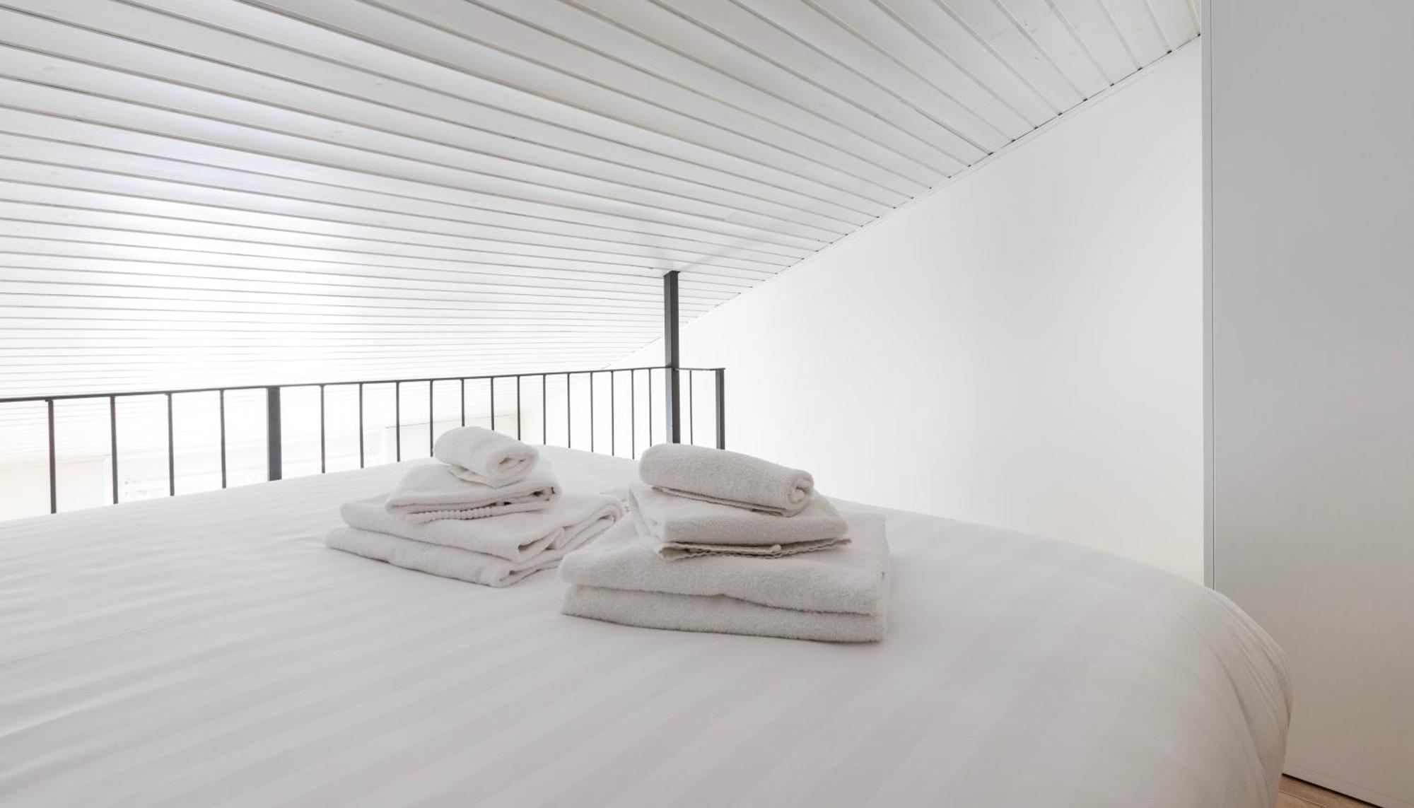 Italianway Apartment Милано Екстериор снимка