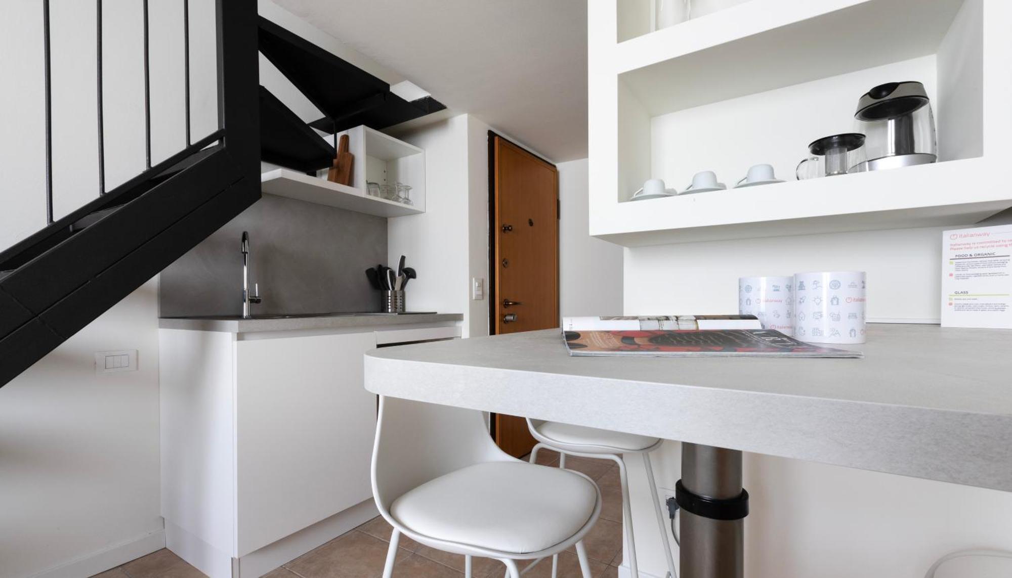 Italianway Apartment Милано Екстериор снимка